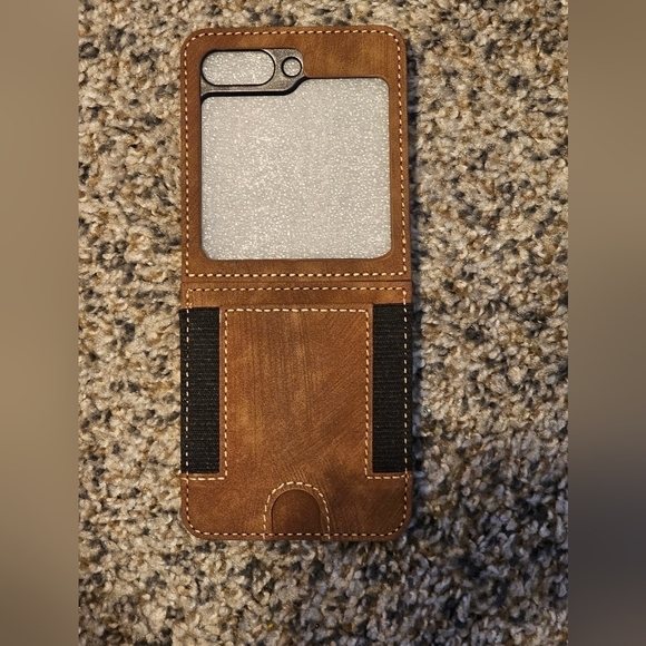 Samsung Z Flip 5 Case - New - Picture 1 of 3